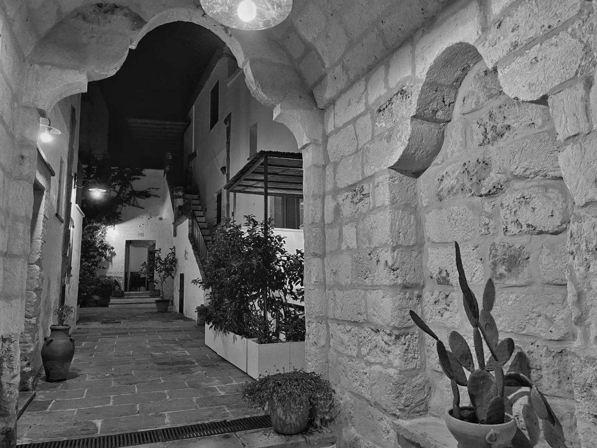 La Corte Dei Colori Spongano Exterior photo